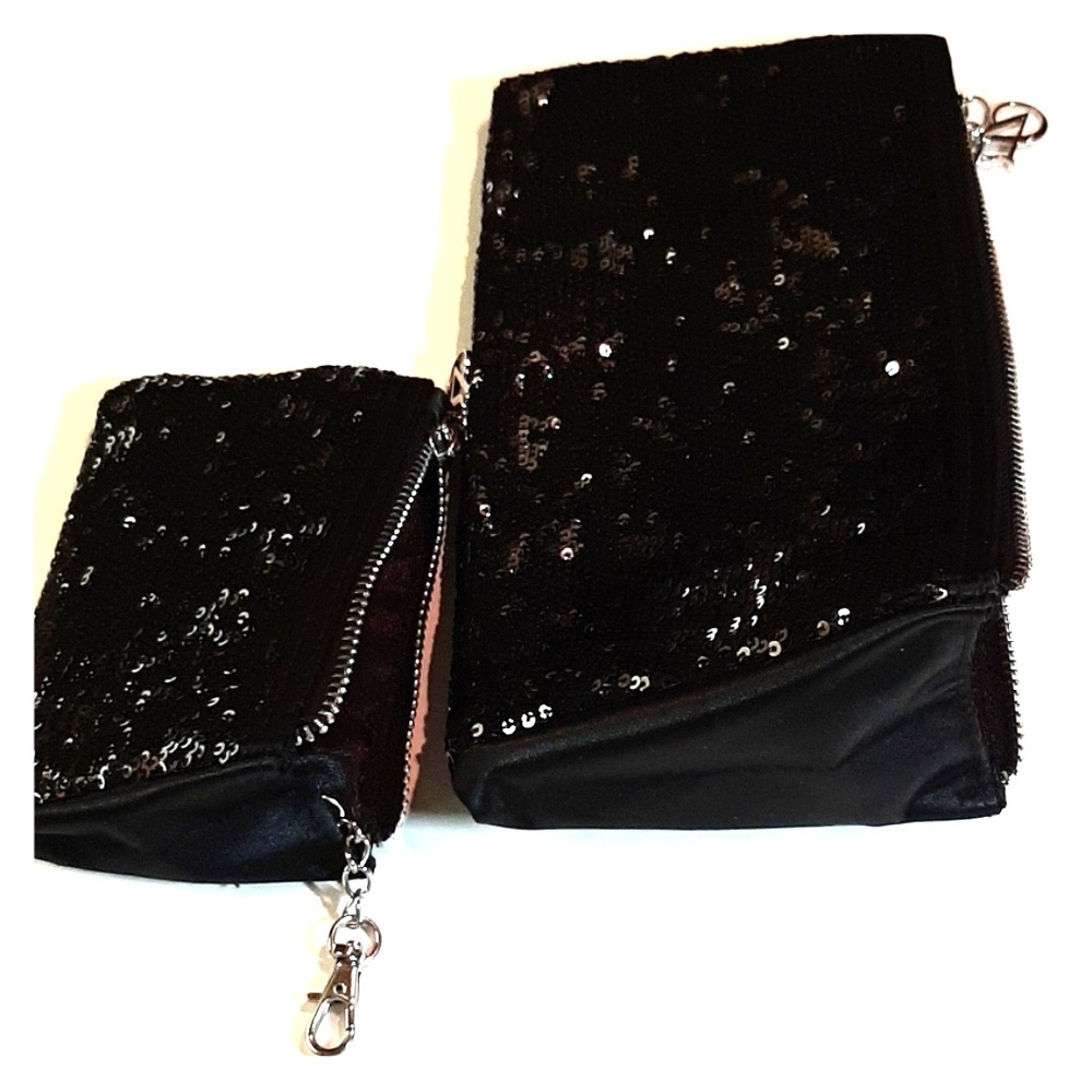 VICTORIAS SECRET LIMITED EDITION COSMETIC BAGS - Picture 3 of 8